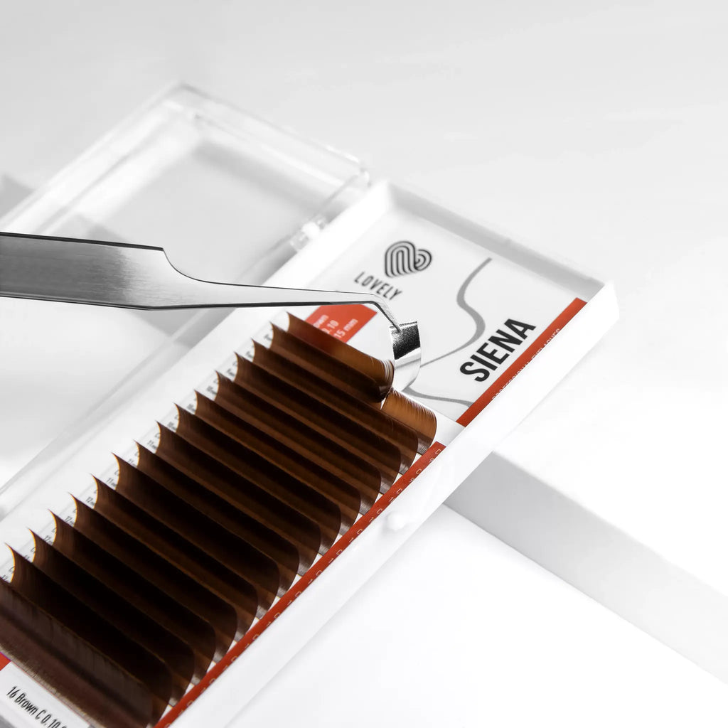 Lovely Siena Brown Lashes